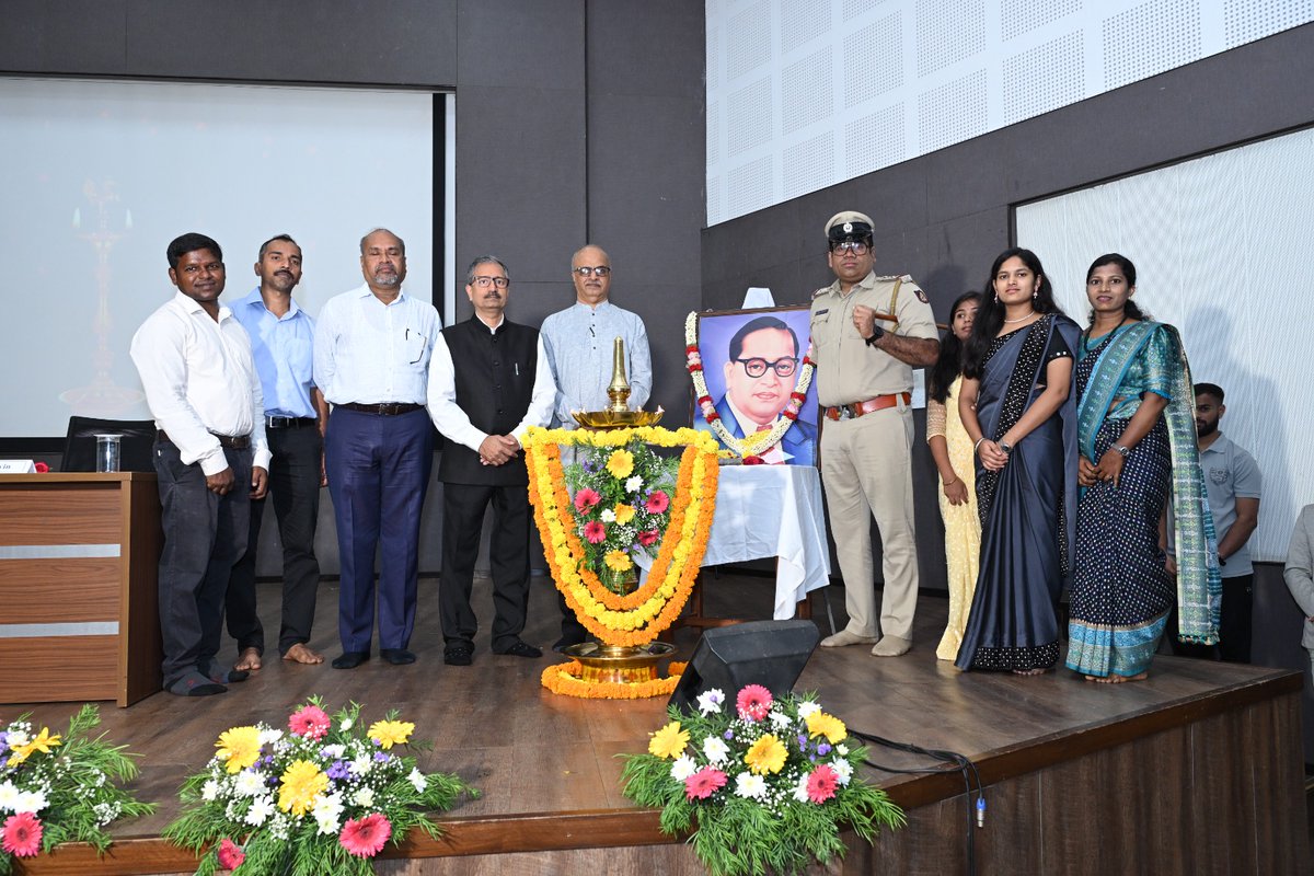 surathkal_nitk's tweet image. NITK Surathkal celebrated Ambedkar Jayanti 2025 with a week-long tribute to Dr. B. R. Ambedkar. Vibrant events, including essay writing, drawing, talks, and plantation drives, saw enthusiastic participation from students, faculty, and staff. #AmbedkarJayanti #NITKSurathkal