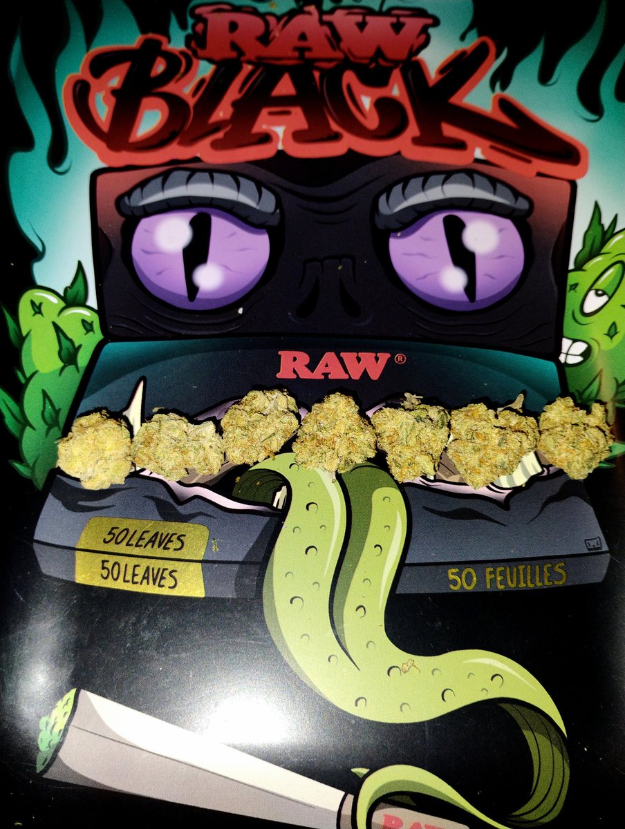 Tre8DaGreat's tweet photo. Don't sleep on what the Boii's cultivating. Shits special. Mega Og#8 no filter. https://t.co/88W6vGOSLa