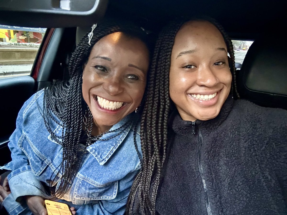 shontellyoga4U's tweet photo. Good Morning & Happy Monday,
My phenomenal daughter & I both start our new careers today: 4/14/25 back home here in Chicago.
Me - Medical/Patient Admin.
Nia - Legal Assistant
We carpooled ๐together this morning. My heart โฅ๏ธ is so full; Iโm so proud ๐ฅน.
God we thank you.๐๐ฟ https://t.co/56teYJFi9K