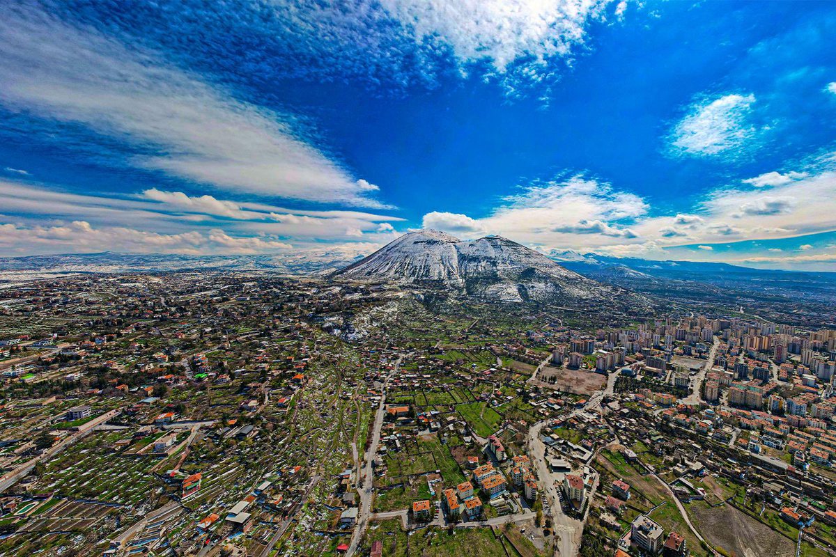 usmekTR's tweet photo. Uluslararası Sosyal Medya Kullanıcıları Derneği (USMEK) tarafından düzenlenen Kayseri Foto Maraton Yarışması’nda üçüncülük ödülüne layık görülen İhlas Haber Ajansı Ankara Muhabiri Vahit Aldı’yı tebrik ediyor, kariyerinde üstün başarılar diliyoruz.

👉 @izzetaydin_tr https://t.co/gnNiGvEi36
