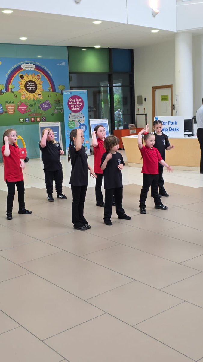 Over lunchtime our youth choir were joined with members from Knotty Ash Primary School to continue our Sign-a-thon at Alder Hey Hospital 👐

<a href="/AshKnotty/">Knotty Ash Primary</a> <a href="/KA_SigningChoir/">Knotty Ash Signing Choir</a>

#ourvoicesareinourhands #togetherasone #deafawareness