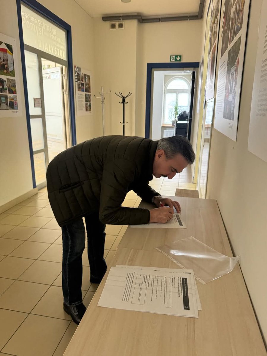GracjanEGabre's tweet photo. Projekt do Budżetu Obywatelskiego 2026 złożony! Razem z radnym Michałem Karpowiczem i przyjaciółmi zawnioskowaliśmy o inicjatywy poprawiające życie mieszkańców Białegostoku. Budżet Obywatelski to realna siła głosu mieszkańców i świetne narzędzie do wprowadzania zmian! https://t.co/wlOWu4dW02