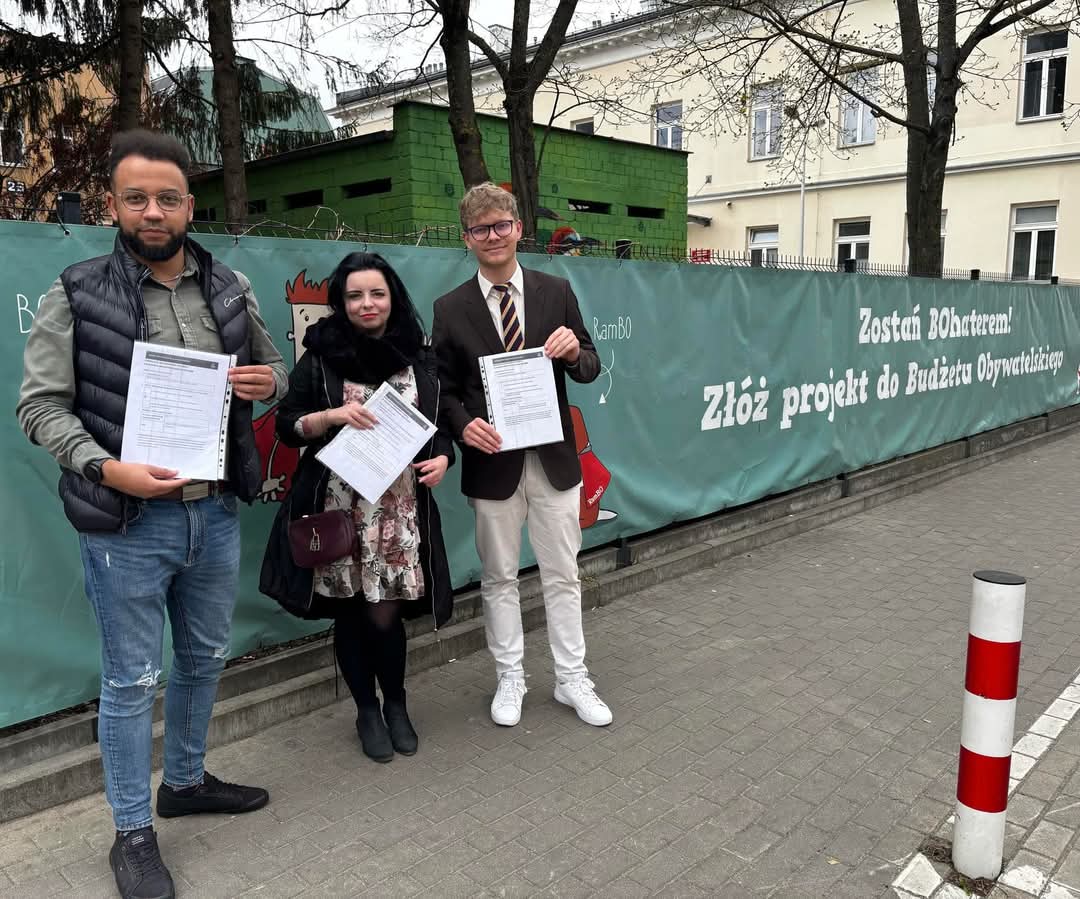 GracjanEGabre's tweet photo. Projekt do Budżetu Obywatelskiego 2026 złożony! Razem z radnym Michałem Karpowiczem i przyjaciółmi zawnioskowaliśmy o inicjatywy poprawiające życie mieszkańców Białegostoku. Budżet Obywatelski to realna siła głosu mieszkańców i świetne narzędzie do wprowadzania zmian! https://t.co/wlOWu4dW02