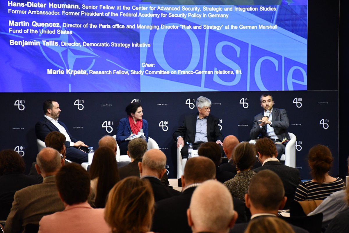 🇺🇸 Trump 2 and the global world order: to what extent will the US claim to be a regulatory power? 

A panel with <a href="/bctallis/">Benjamin Tallis 🇺🇦</a>, <a href="/KrpataM/">Krpata Marie</a>, <a href="/DanSHamilton/">Daniel S. Hamilton</a>, Hans-Dieter Heumann, and Martin Quencez. 

🔴🎥Livestream of our conference in partnership with <a href="/FNFreiheit/">Friedrich-Naumann-Stiftung für die Freiheit</a> youtube.com/watch?v=k4BYdX…