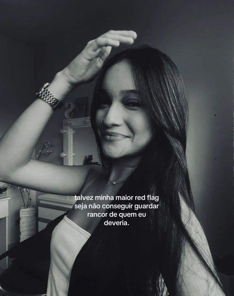 Tiktok fora de contexto tweet media