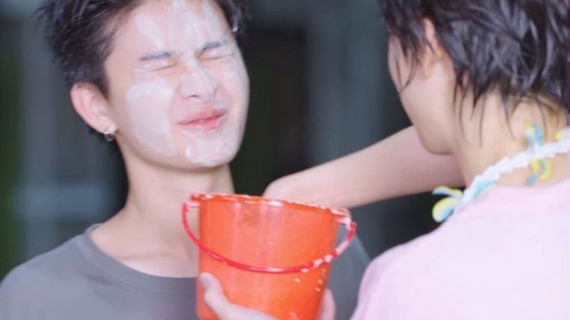 kh1ovele's tweet photo. มันแม่นบ่ล่ะสู… https://t.co/sKdCH533FL