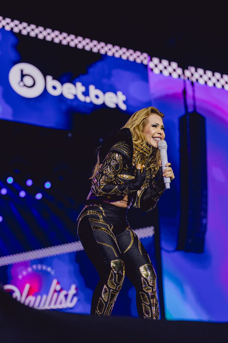 Que a alegria seja nossa força e energia nunca nos falte pra continuar. Ótima semana, meus amores! ⚡️🔥💃🏼