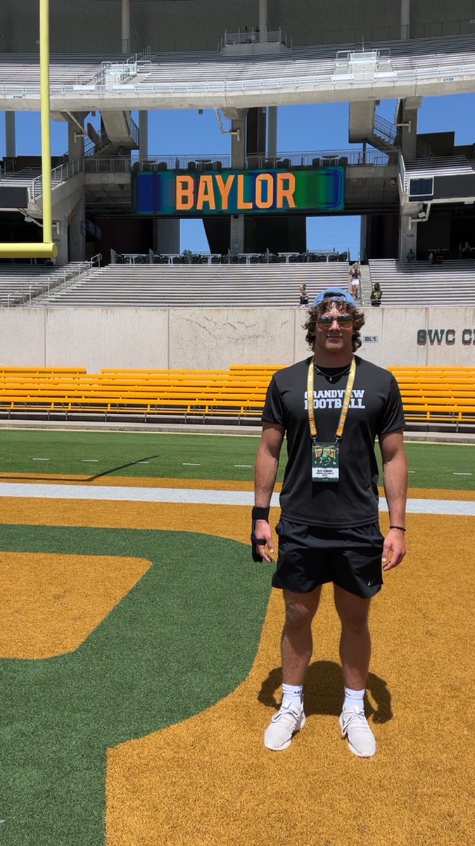 BleuHubbard2026 (@hubbard2026) on Twitter photo Had a great visit this weekend <a href="/BUFootball/">Baylor Football</a>! Thank you to all the coaches and staff for the awesome experience.
#sicem #poundtherock
<a href="/CoachDaveAranda/">Dave Aranda</a> <a href="/Jamar51Chaney/">Jamar Chaney</a> <a href="/CoachPowledge/">Matthew Powledge</a> <a href="/ahunt90/">Aaron Hunt</a> <a href="/LarryBaylorFB/">Larry McDonald</a> <a href="/CallieCam_/">CallieCam</a> <a href="/AppleberryBU/">Aaron Appleberry</a> <a href="/Coach_Glaser/">Weston Glaser</a> Had a great visit this weekend <a href="/BUFootball/">Baylor Football</a>! Thank you to all the coaches and staff for the awesome experience.
#sicem #poundtherock
<a href="/CoachDaveAranda/">Dave Aranda</a> <a href="/Jamar51Chaney/">Jamar Chaney</a> <a href="/CoachPowledge/">Matthew Powledge</a> <a href="/ahunt90/">Aaron Hunt</a> <a href="/LarryBaylorFB/">Larry McDonald</a> <a href="/CallieCam_/">CallieCam</a> <a href="/AppleberryBU/">Aaron Appleberry</a> <a href="/Coach_Glaser/">Weston Glaser</a>