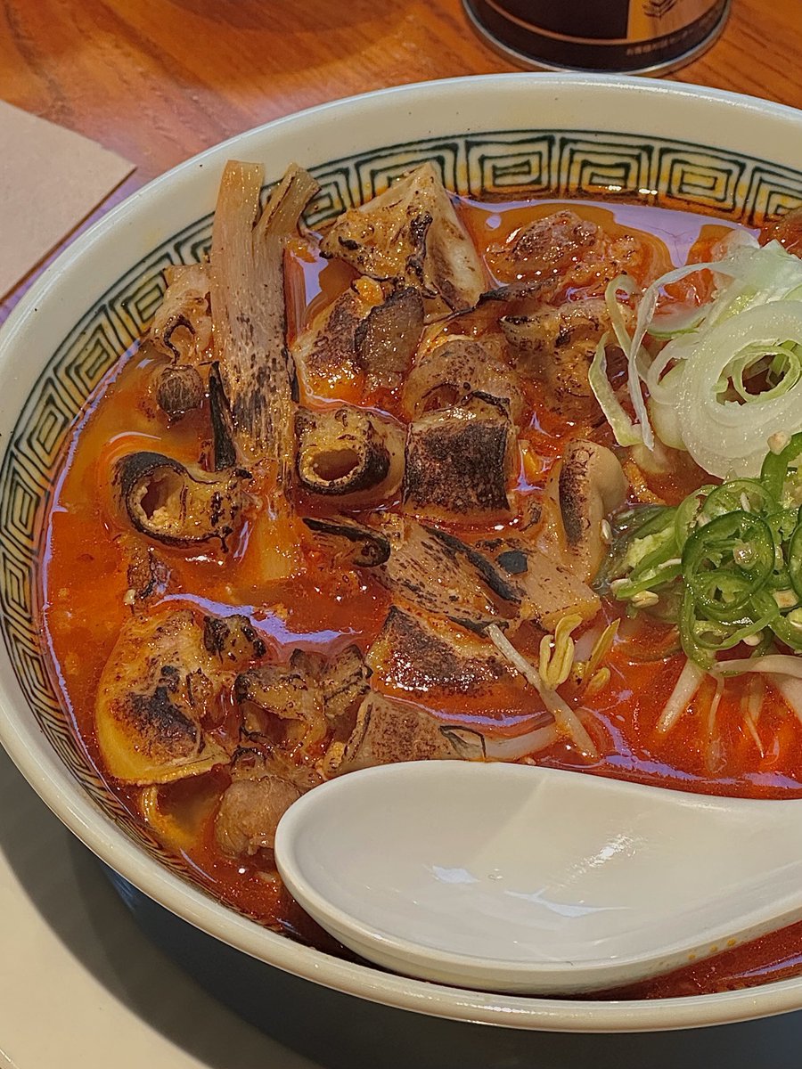 F00DFI5HTER's tweet image. 혜화/대학로 멘츠루
곱창라멘
아부라소바
국물 진하니 너무 맛있다
극장이랑 더 가까웠으면 메뉴 싹 다 도장깨기 할 텐데
하지만 또 갈 거야……