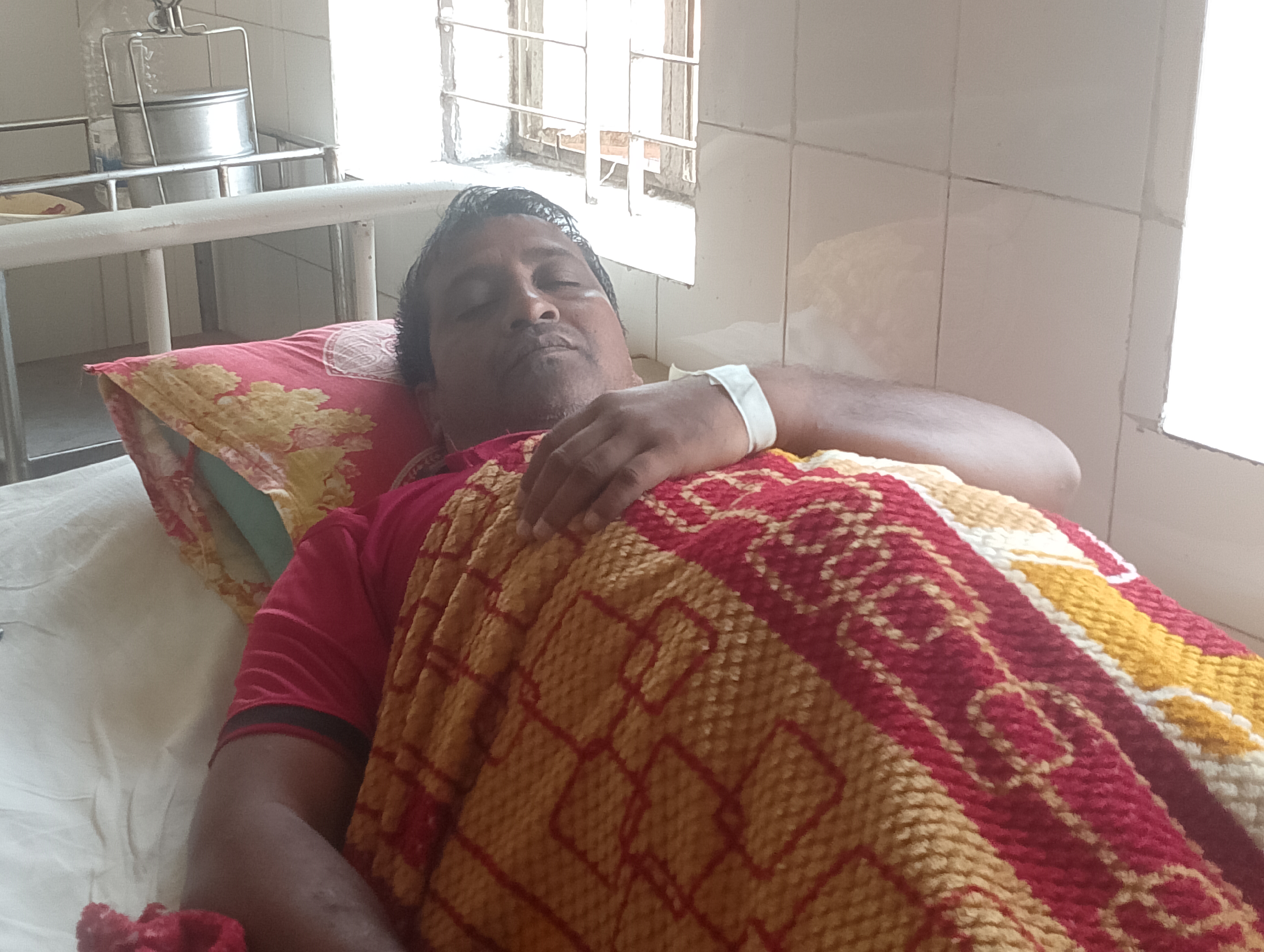 নওগাঁর আত্রাইয়ে বিএনপি’র নেতাদের নামে জমি দখলের অভিযোগ