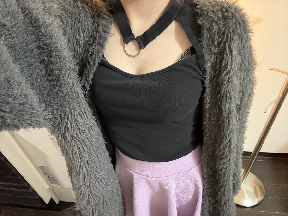 こんばんは🌙* :ﾟ

本日21:00-3:00にて出勤してます！
最近やっと暖かくなってきたと思ったのにまた寒くてびっくりです😭
週初めですがお時間合う方ぜひお待ちしてます🌟