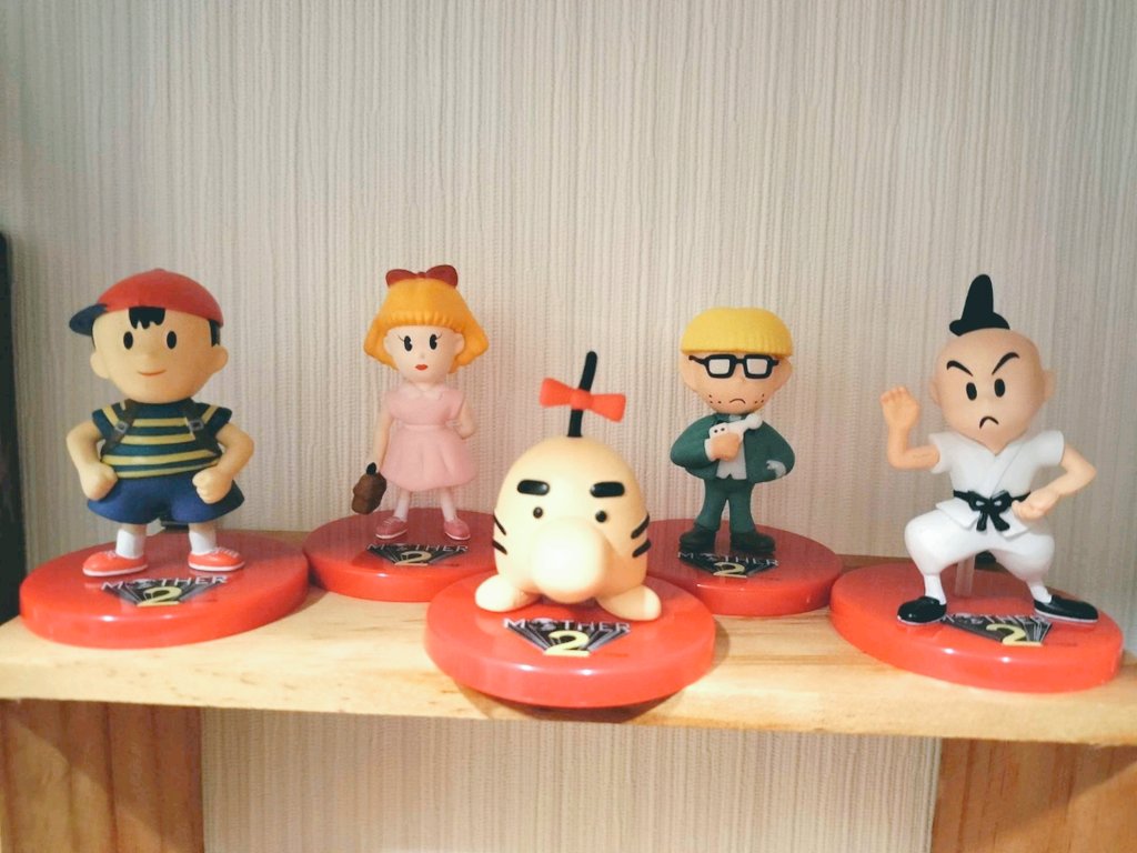 MOTHER2スタンドフィギュア
揃った🥳