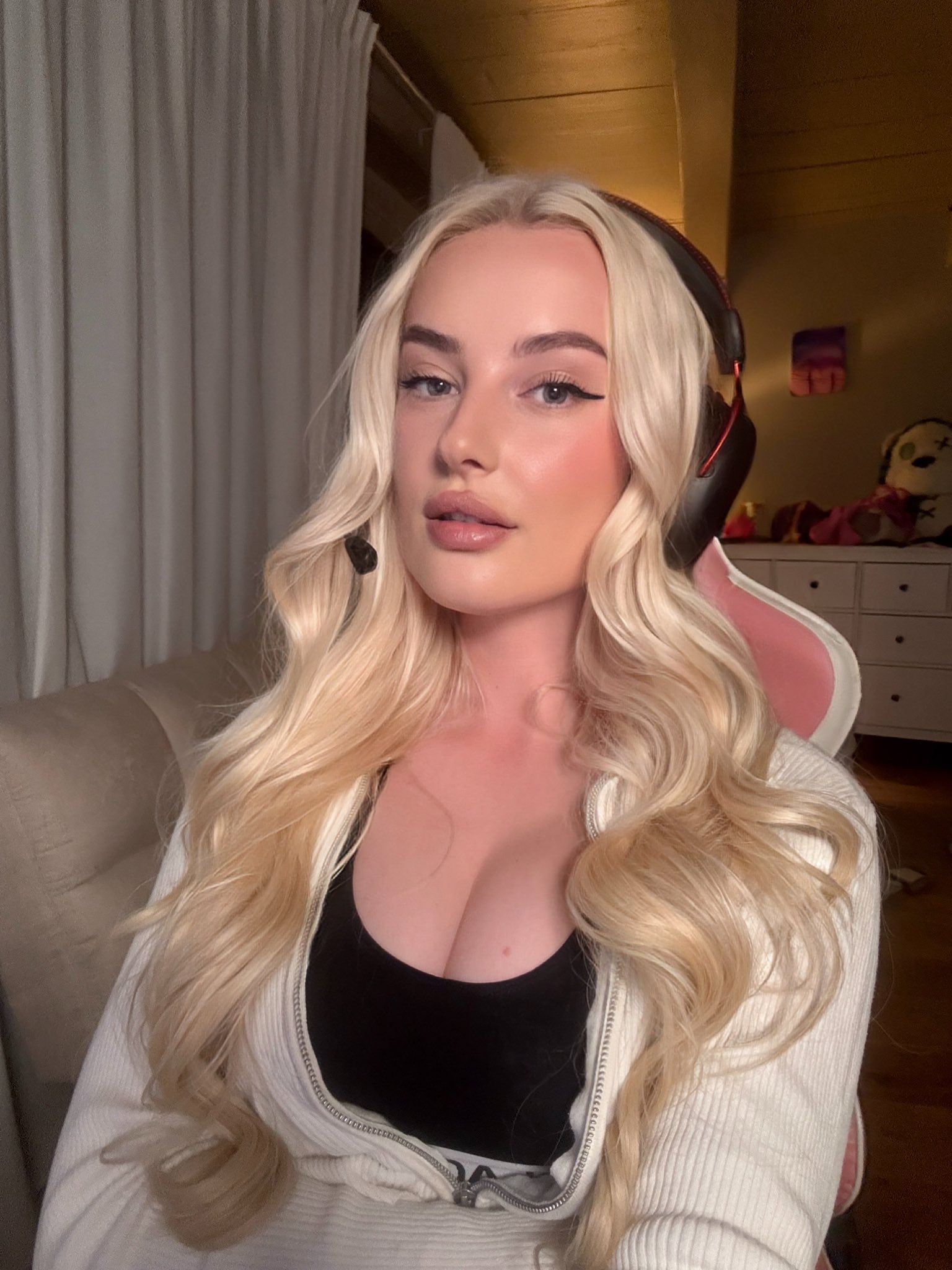 Parvadi on X: Had a fun time streaming again t.coq4xvexA1bL  X