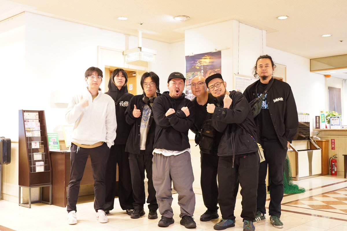 岐阜のホテルでメンバーと別れ、自分も無事東京に着きました。

これにてChinese Football Japan Tour 2025終了です🙏

関わってくださった全ての人に感謝です。本当にありがとうございました！！

<a href="/ChineseFootbal/">Chinese Football</a> 
<a href="/cinemastaff_/">cinema staff</a> 
<a href="/G2_NIT/">ツジトモタカ</a> 
<a href="/OOPARTS2020/">OOPARTS GIFU</a> 
<a href="/SMASHjpn/">SMASH-jpn</a> 
<a href="/LIQUIDROOM/">LIQUIDROOM</a> 
<a href="/socorefactory/">SOCORE FACTORY</a>