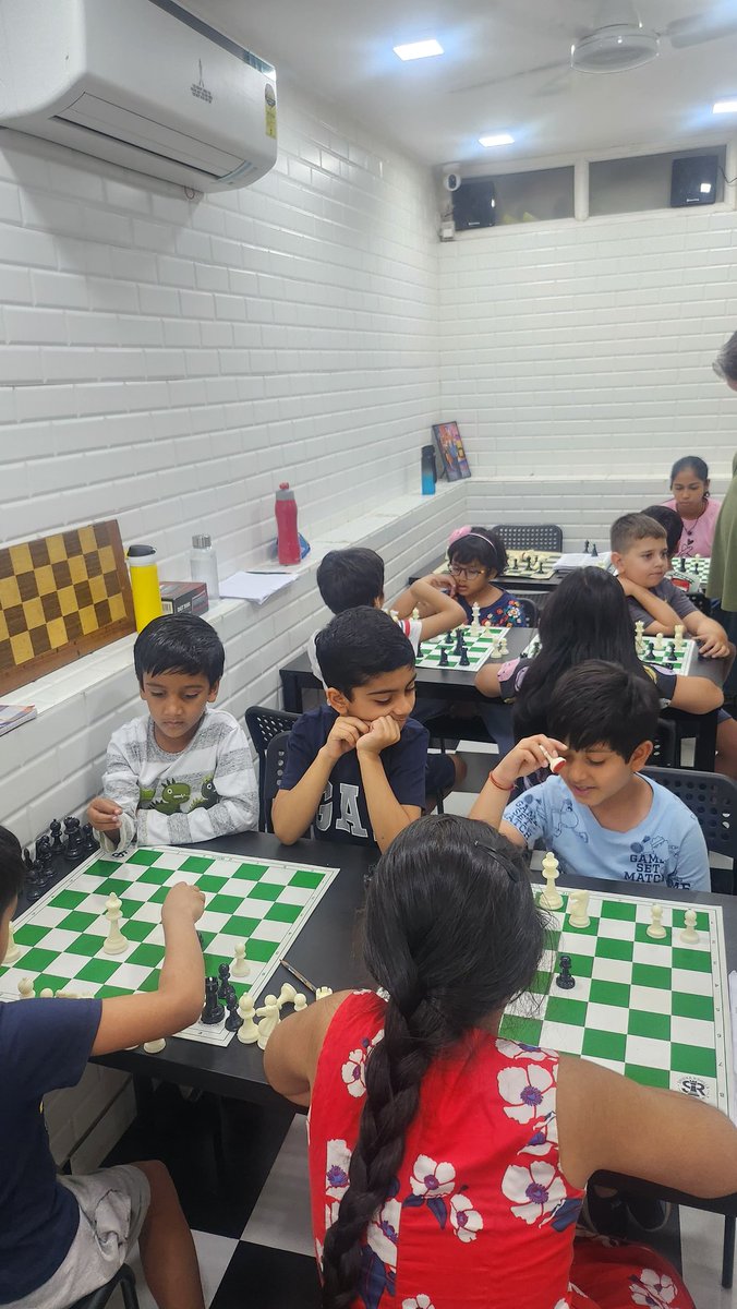 ChessShivi46473's tweet photo. Delhi State Prep Camp at SRCA is on fire!

Top-notch coaching, intense training, and unstoppable energy—our players are getting state-ready the SRCA way!
Join the grind. Level up your game.
#ChessCamp #DelhiState #SRCA #ChessTraining #SRChessAcademy https://t.co/gAIW3FpATa
