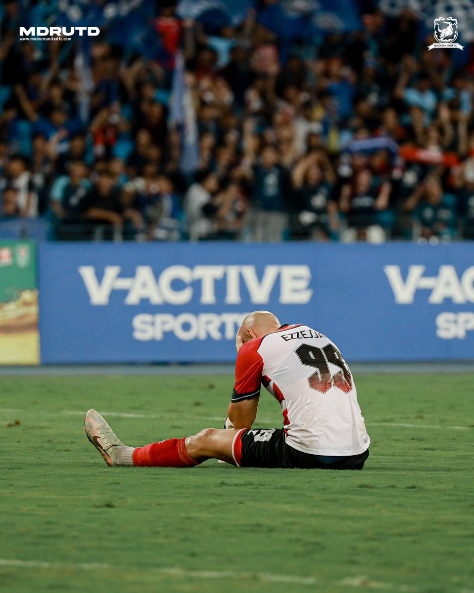 Belajarlah dari hari kemarin, dan hiduplah untuk hari ini, lalu berharaplah untuk hari esok‼️

Optimis Sapeh Kerrab🔥

#maduraunited #madurabisa #madurabersatu