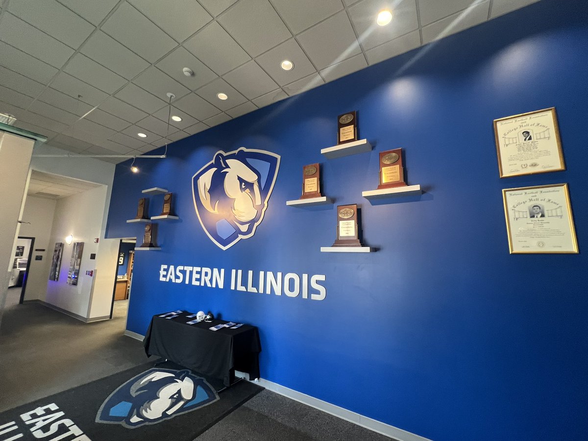 Carter Yates (@carteryates222) on Twitter photo Had an amazing day back <a href="/EIU_FB/">Eastern Illinois Football</a> thank you for having me! <a href="/COACHT2_/">Tino Smith II</a> <a href="/CoachDerickson/">Kyle Derickson</a> <a href="/FB_Coach_Wilk/">Chris Wilkerson</a> <a href="/Dre_Muhammad/">Dre Muhammad</a> <a href="/Coach_Robertson/">Coach Robertson</a> <a href="/BaronFootball/">DeKalb Baron FB</a> <a href="/jalen_vandy8/">Jalen Vanderbosch</a> <a href="/CoachTY_/">Ty Lawson</a> Had an amazing day back <a href="/EIU_FB/">Eastern Illinois Football</a> thank you for having me! <a href="/COACHT2_/">Tino Smith II</a> <a href="/CoachDerickson/">Kyle Derickson</a> <a href="/FB_Coach_Wilk/">Chris Wilkerson</a> <a href="/Dre_Muhammad/">Dre Muhammad</a> <a href="/Coach_Robertson/">Coach Robertson</a> <a href="/BaronFootball/">DeKalb Baron FB</a> <a href="/jalen_vandy8/">Jalen Vanderbosch</a> <a href="/CoachTY_/">Ty Lawson</a>