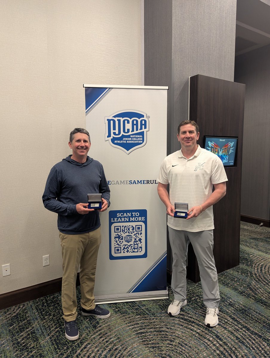 KJCCC Commissioner Mike Saddler and Johnson County Community College Athletic Director Tony Tompkins both received their 10 year service award at the NJCAA luncheon today. Thank you both for your commitment and service to the NJCAA.