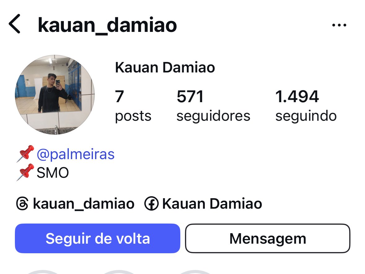 Eu ia dizer “tinha que ser palmeirense” mas vai vem além disso, o que deveria acontecer mesmo é cair um meteoro na terra de novo e dar outra chance pros dinossauros, a humanidade deu errado.