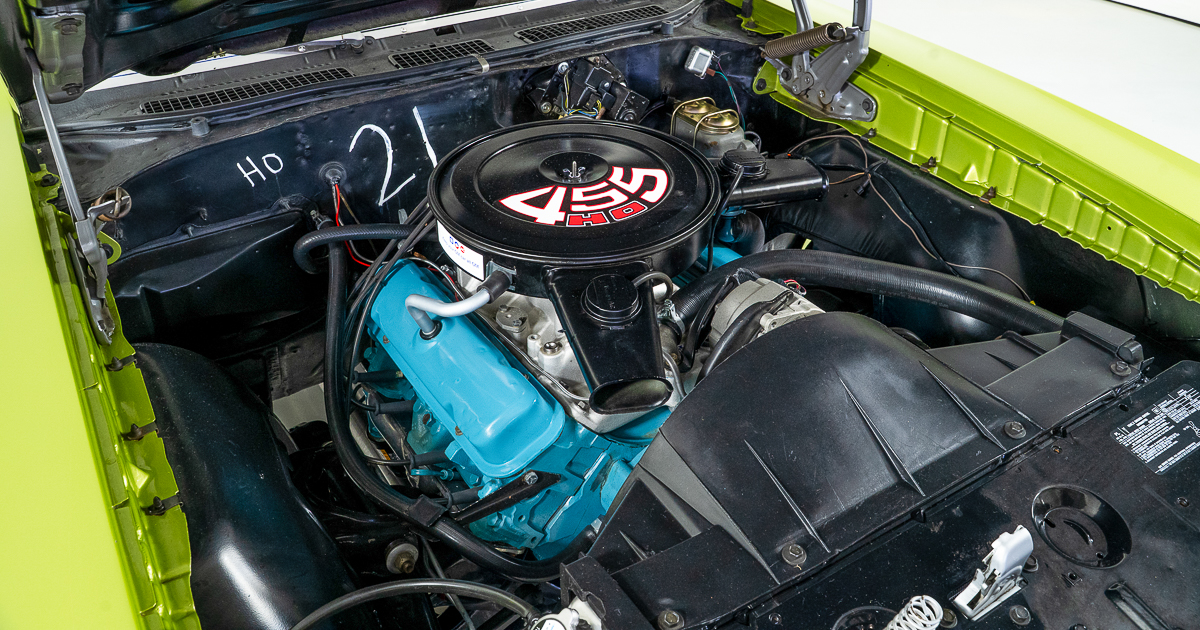 FastLaneSTL's tweet image. This 1971 Pontiac LeMans T-37 might look subtle in its Limekist Green paint and bench seat interior, but a 455 H.O. V8 is ready to surprise under the hood. Factory colors, period-correct wheels, and muscle car power done right.

See more at fastlanecars.com/vehicles/4176/…