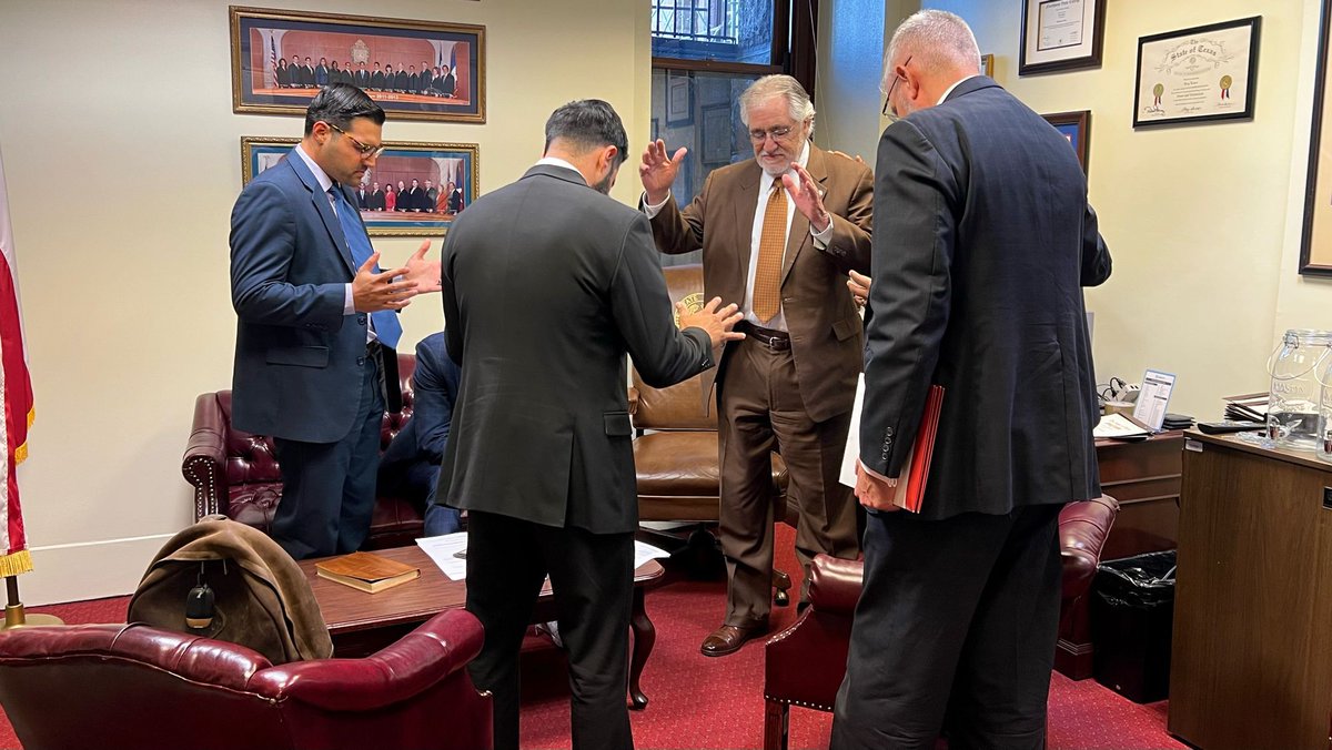 Representative Ray Lopez tweet media