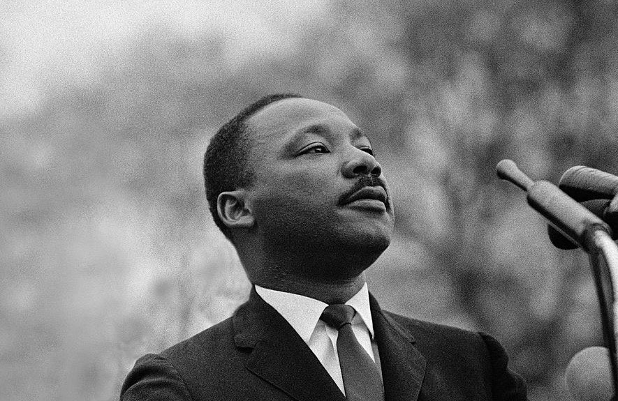 🚨🇫🇷🇺🇸 FLASH | La famille de Martin Luther King DÉNONCE de la part de Marine Le Pen une "tentative de déformation ou d'établissement de fausses équivalences avec la lutte du Dr King pour les droits civiques", qui "constitue une distorsion inappropriée de l'histoire et porte