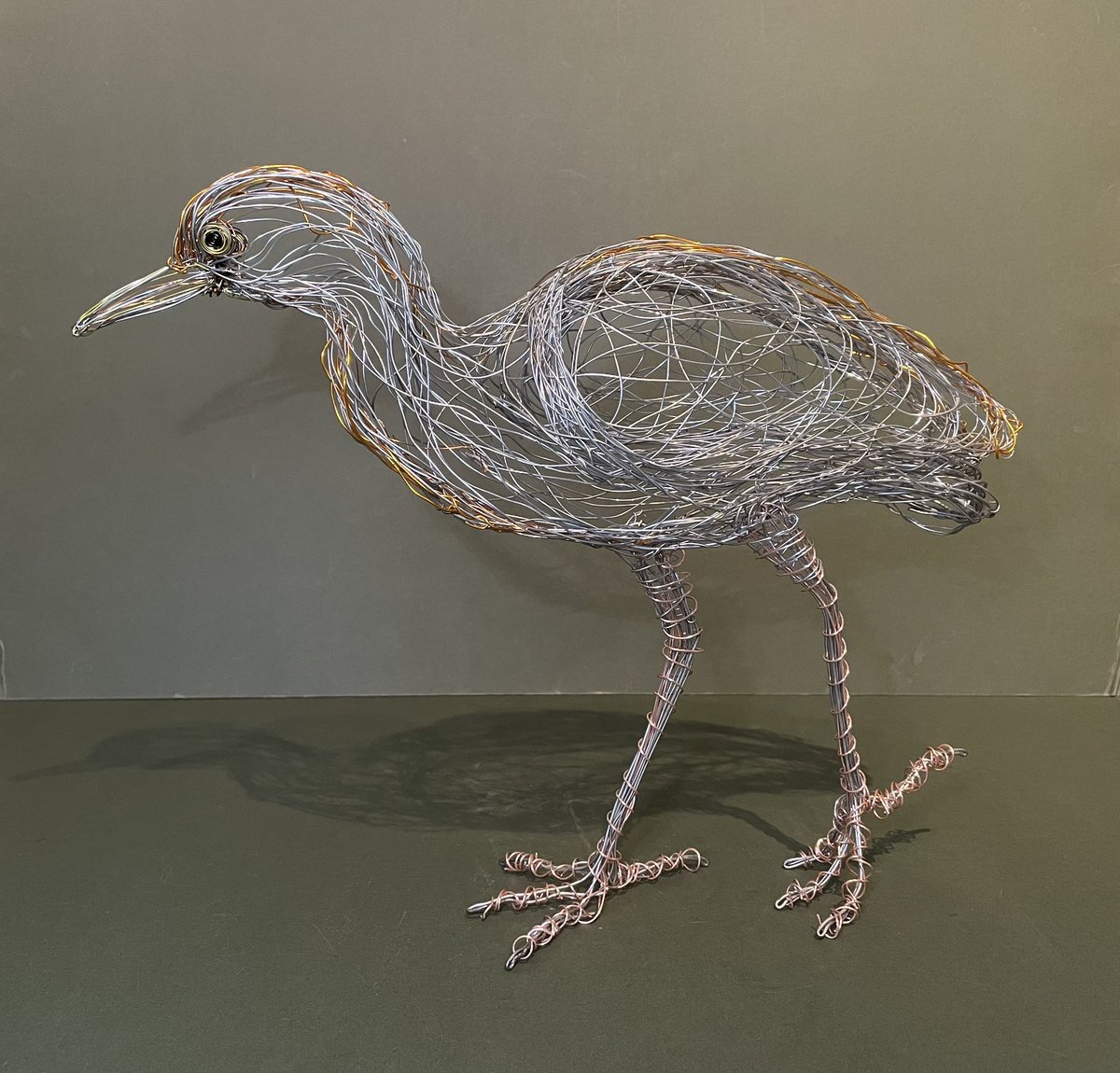 PaulGreenWire's tweet image. With Cattle Egrets literally across the road to me I’ve used the opportunity to really watch how they move. I Sculpted this Bird almost exclusively from Aluminium Garden Wire. #cattleegret #wiresculpture #wireartist #birdartist