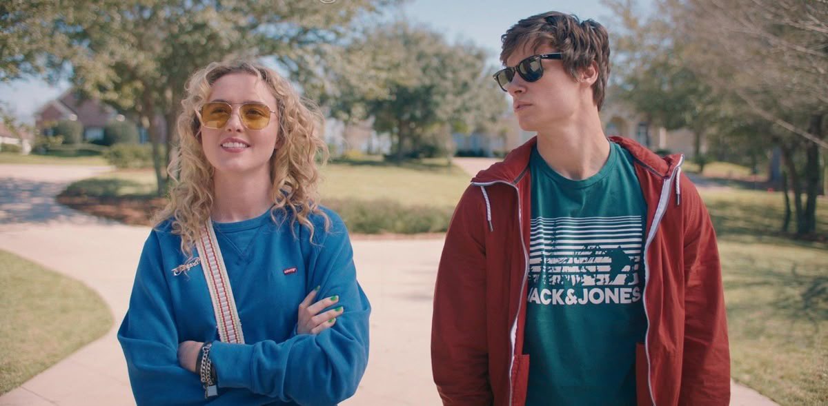 _duemilavolte_'s tweet image. most underrated film ever🤎 #themapoftinyperfectthings