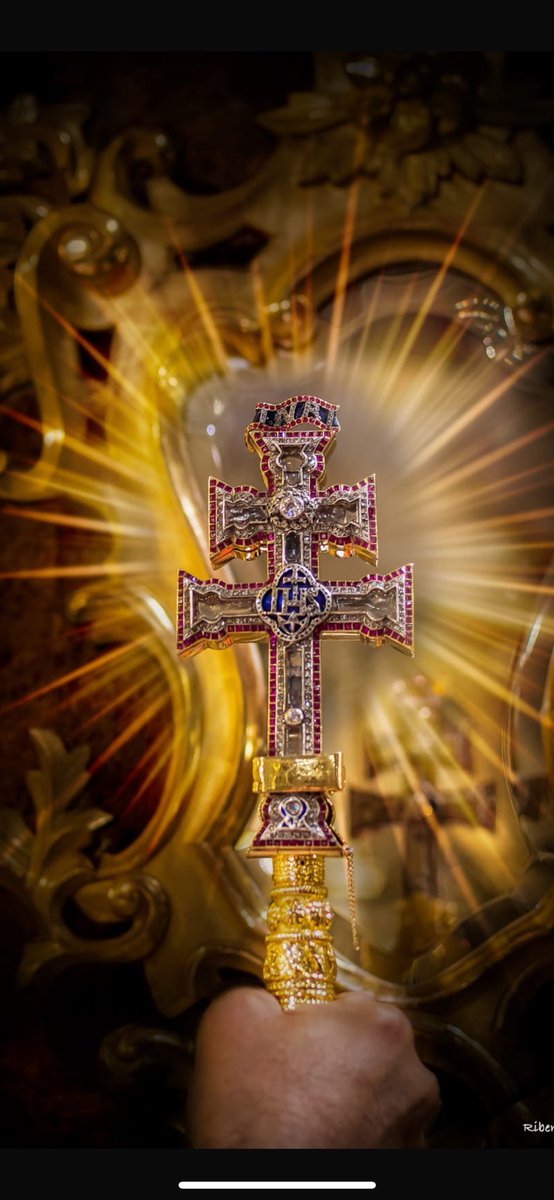 CaminoCaravaca's tweet image. Dicen que la Cruz de Caravaca bajó del cielo, traída por ángeles.
Hoy, sigue ahí.
Y hay un camino que te lleva hasta ella.
No es solo fe. Es historia, leyenda…
¿Te atreves a hacer el Camino de Caravaca?
#CruzDeCaravaca #CaminoDeCaravaca #AventuraEspiritual