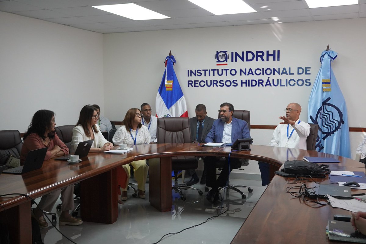 INDRHIRD's tweet photo. En coordinación con el Banco Mundial 🌍, desarrollamos una misión técnica de seguimiento al PARGIRH💧, con el objetivo de revisar avances, identificar desafíos y optimizar procesos clave para continuar su implementación. https://t.co/yh2wv4mfYh