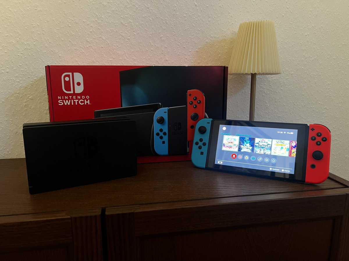 Julius🖤💛 tweet media