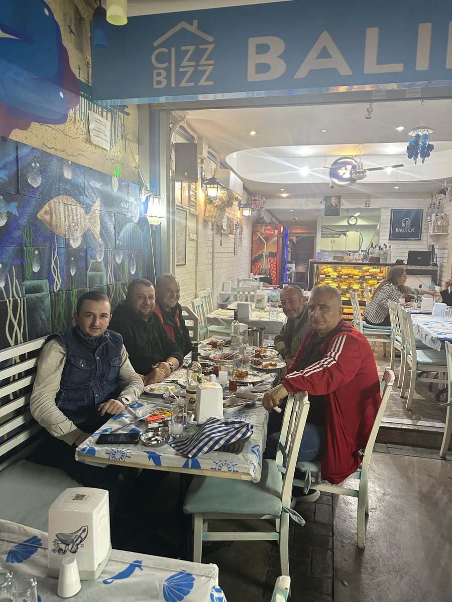 Doğru söyleme karnavalı...<a href="/EmrahTanKuru/">Emrah Tanıl Kuru</a> <a href="/gdc_mehmet/">Mehmet Güdücü</a> <a href="/sinan_akkoyunlu/">sinan akkoyunlu</a> ve Ali Or abimiz..