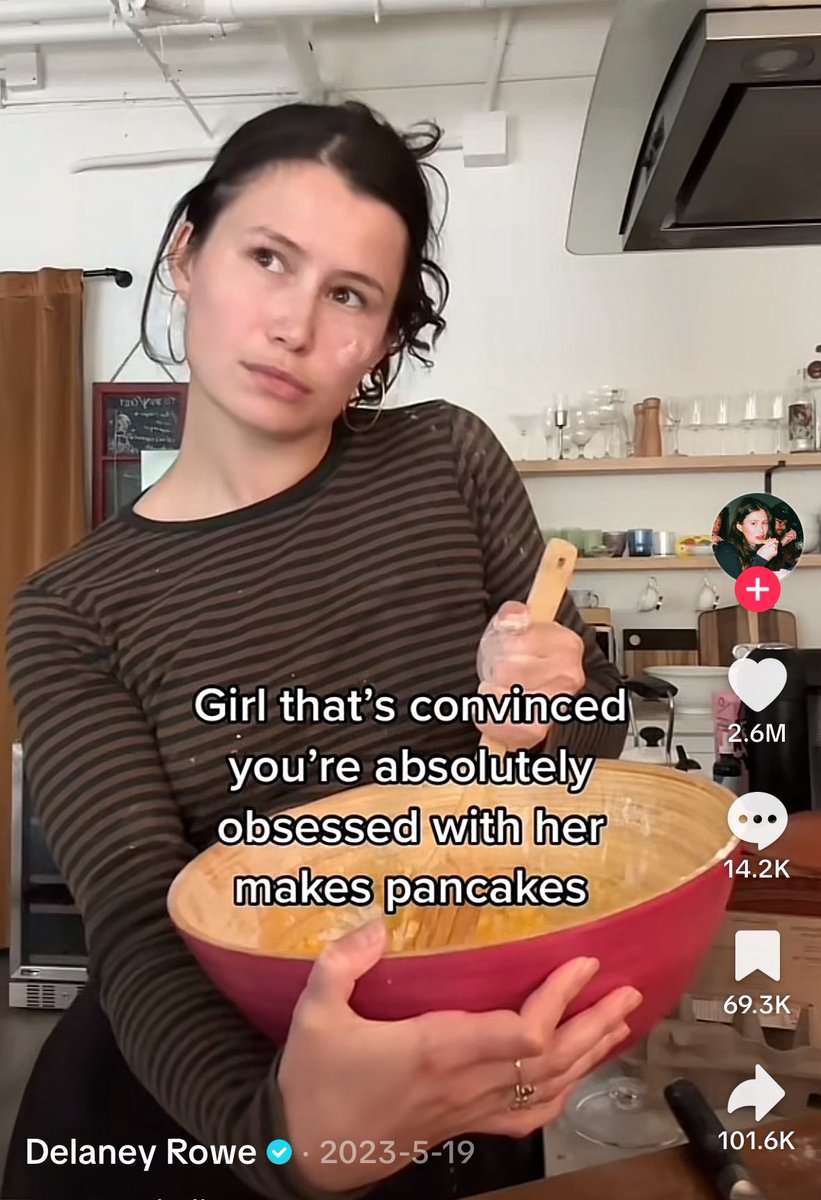 sweetfrute's tweet photo. wait bc she looks like https://t.co/V7HFVZFqjb