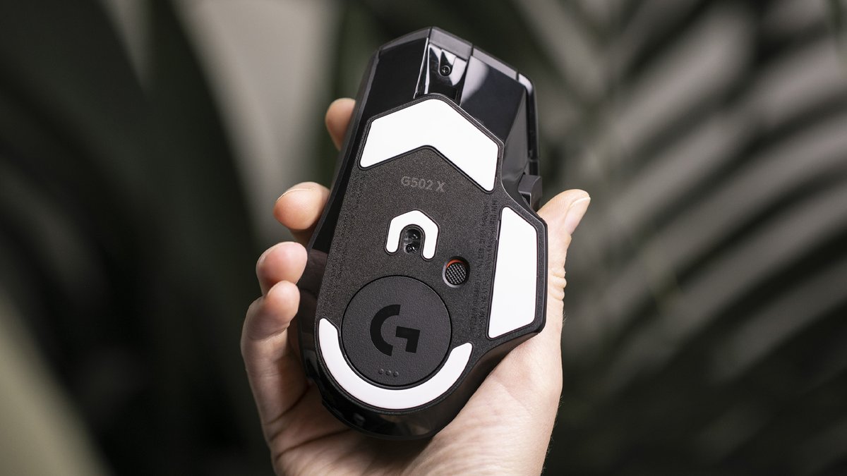 LogitechG's tweet photo. HERO 25K sensor = pixel-perfect precision with no smoothing or filtering. Available on the G502 X PLUS. 

https://t.co/WaMSd0vUJZ https://t.co/C4JmNrRcSv