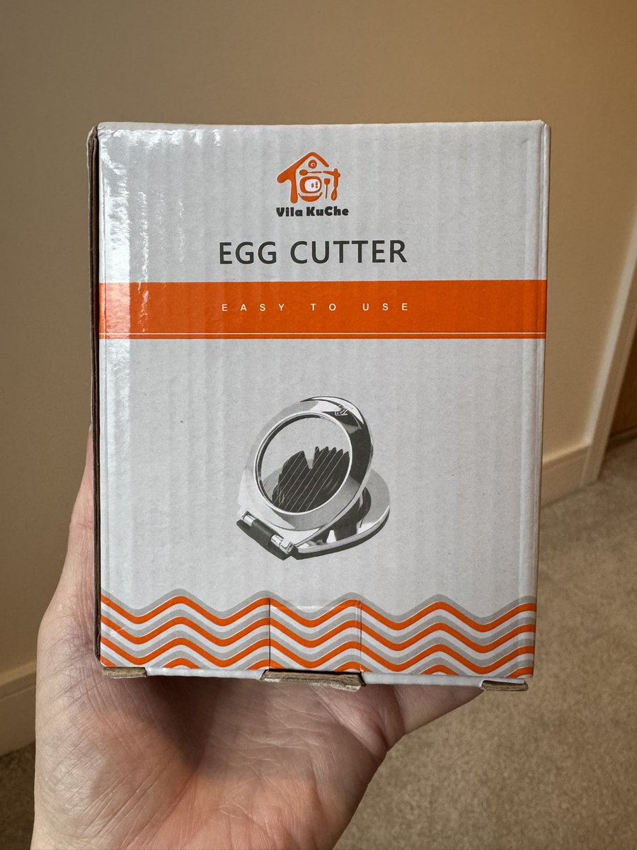 Mr_H_YouTube's tweet image. We have some cool, new kitchen gadgets, thanks to the amazing Doug F.
Easter is coming up so I sense some egg fun in the near future. 

Thanks Doug

#mrhandfriends #eggslicer #eggs #subscribermail #grateful