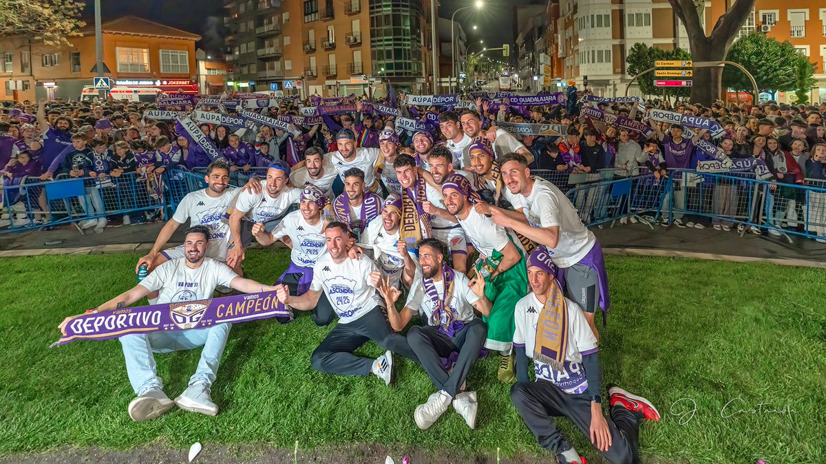 El <a href="/deporguada/">C.D. Guadalajara 🟣⚪️</a> logró su ascenso este sábado. A partir de ahí, la fiesta inundó Bejanque, Nalvacarnero donde hubo invasión morada y fiesta pese a la derrota y, sobre todo, noche grande en Bejanque. Y todo se lo contamos en este especial de Guada TVMedia: lc.cx/90NrEn