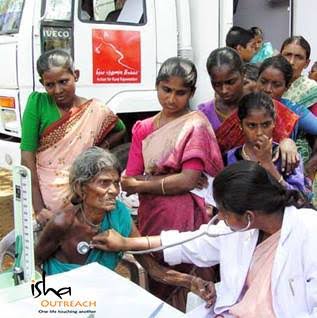 RadhikaV4's tweet photo. @RoshanKrRaii Isha Foundation is "chanelling the money" in the right direction. People are inspired by the projects and benefitted by the yoga programs and hence feel grateful for the opportunity to contribute. https://t.co/iaQDvY9iSh