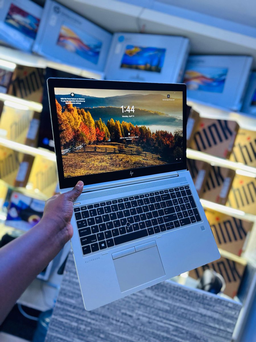 iamennoh's tweet image. HP EliteBook 755 G5 Steal!
Only 32,000 KSH!

💻 AMD Ryzen 7 Pro 2700
💾 8GB RAM + 256GB SSD
🎮 2GB Radeon Graphics
🖥️ 15&quot; 1080p Display
⌨️ Backlit Keyboard

Perfect for work or study!
📞Call 0790240220 NOW
Grab it before it’s gone! 🚀

#TechDeals #HPEliteBook