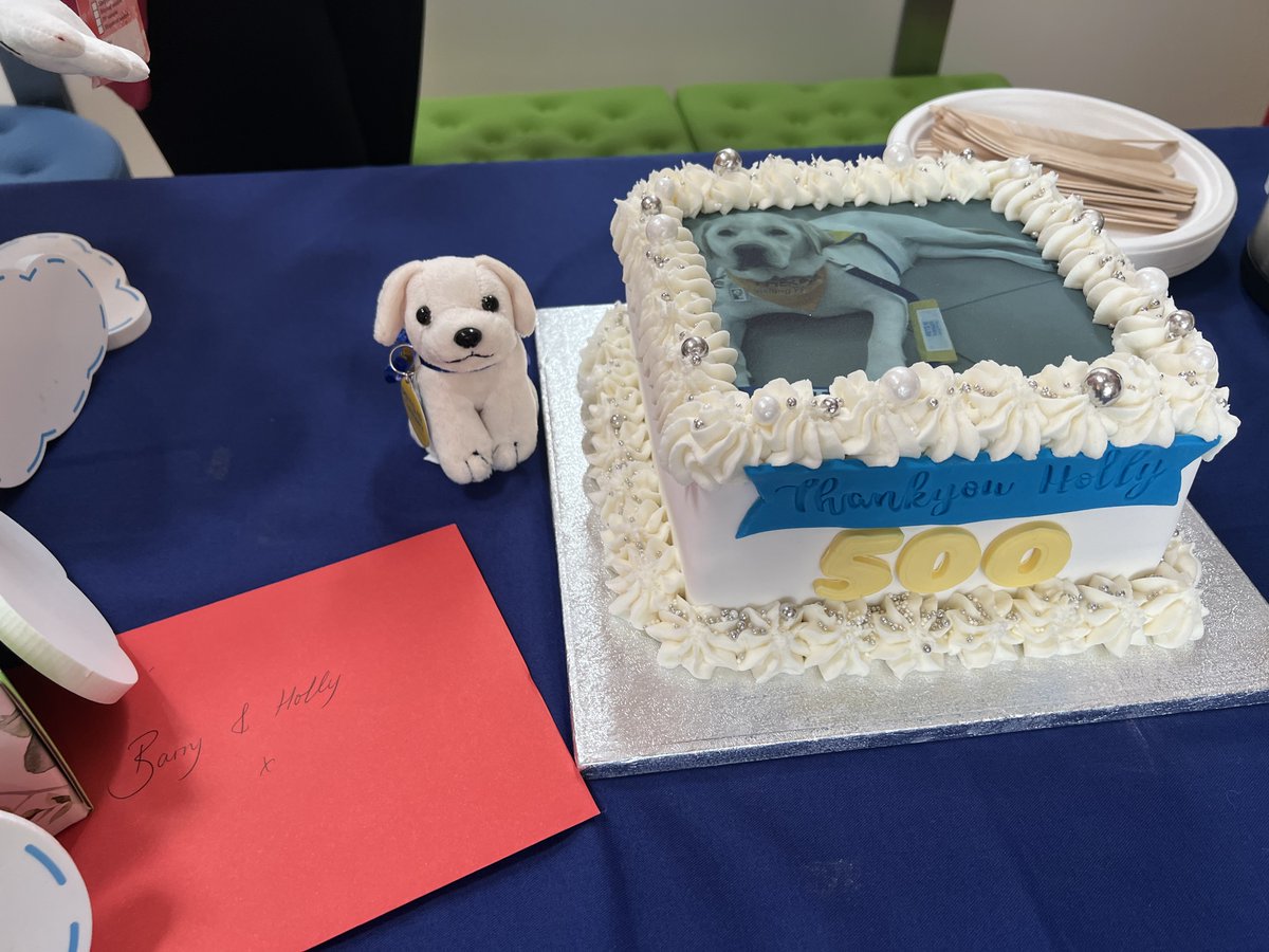 Today we said goodbye to our amazing cuddle manager Holly 🐶 , who will be putting her paws up after exactly 500 visits to Alder Hey!