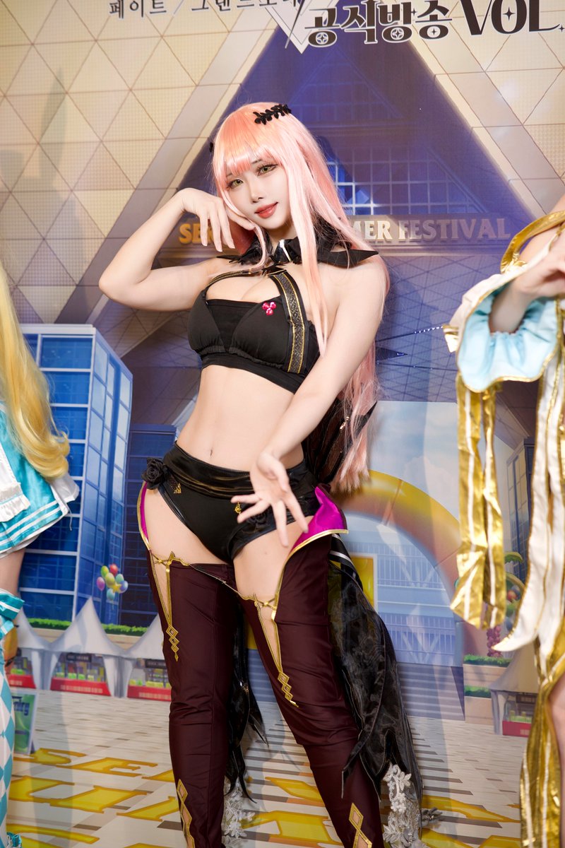 📸 Fate/Grand Order 공식 방송 VOL.17 (2025.04.08)

📍 #페이트그랜드오더 (#FateGrandOrder #FGO)
🎭 Cosplayer: #리브 (<a href="/olive2168/">리브 LIV</a>)
✨ Character: #노크나레아 (#Nocnarea)

#250408 #페그오 #공식방송 #게임 #코스프레 #cosplay #cosplayer #cosplaygirl
