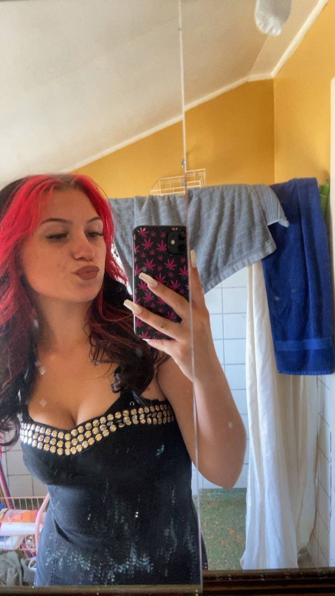 Återpublicera om jag får överraska dina dms med mina nudes 🍑 🍒