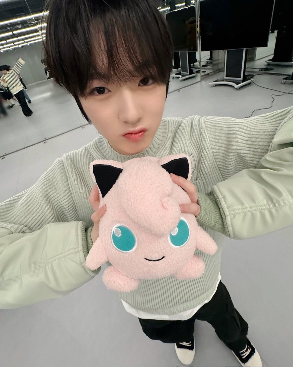 HUHu_c0's tweet photo. 광각에 재능있는 아이 https://t.co/APOHNW67wq