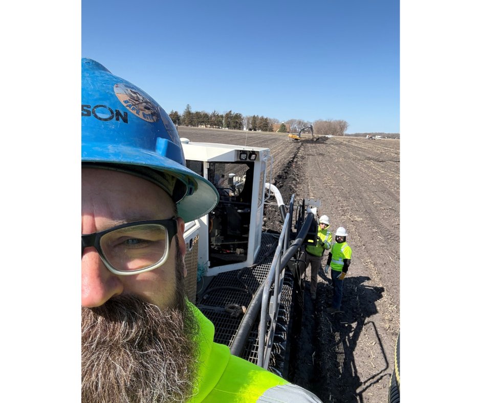 Snapping a quick crew check-in. Think you'd fit in the frame? 📸 

Join our team! 

Apply today at: ellingsoncompanies.com/careers/