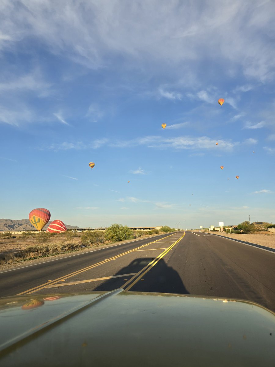 🎈🎈🎈

And I'll rise up
I'll rise like the day
I'll rise up
I'll rise unafraid
I'll rise up
And I'll do it a thousand times again

Go crush Monday‼️