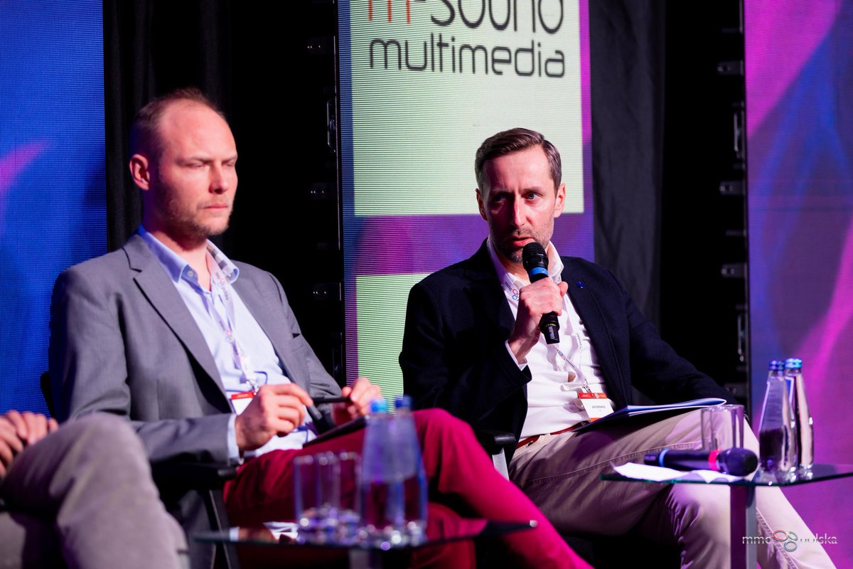 FinTechDigital's tweet image. 💬 Zaczynamy ostatni blok tematyczny wiosennej edycji FinTech &amp;amp; InsurTech Digital Congress. Panel „Building a strong foundation - innowacje na styku finansów i ubezpieczeń”, otworzyła debata pt.: „Cyfrowe usługi finansowe i ubezpieczeniowe vs tradycyjne instytucje.”  #FinTech2025