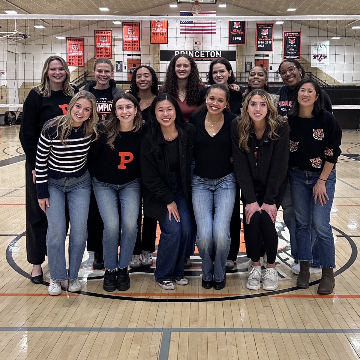 Incredible to welcome back WVB alumnae to mentor the next generation of Tigers!

So much fun cheering on <a href="/PrincetonVolley/">Princeton Men’s Volleyball</a> to a weekend sweep over rival Harvard.

Ready to run it back for Reunions in a few weeks! Princeton Volleyball Reception 5/23 4-9pm at Dillon Gym!

#NCAAWVB