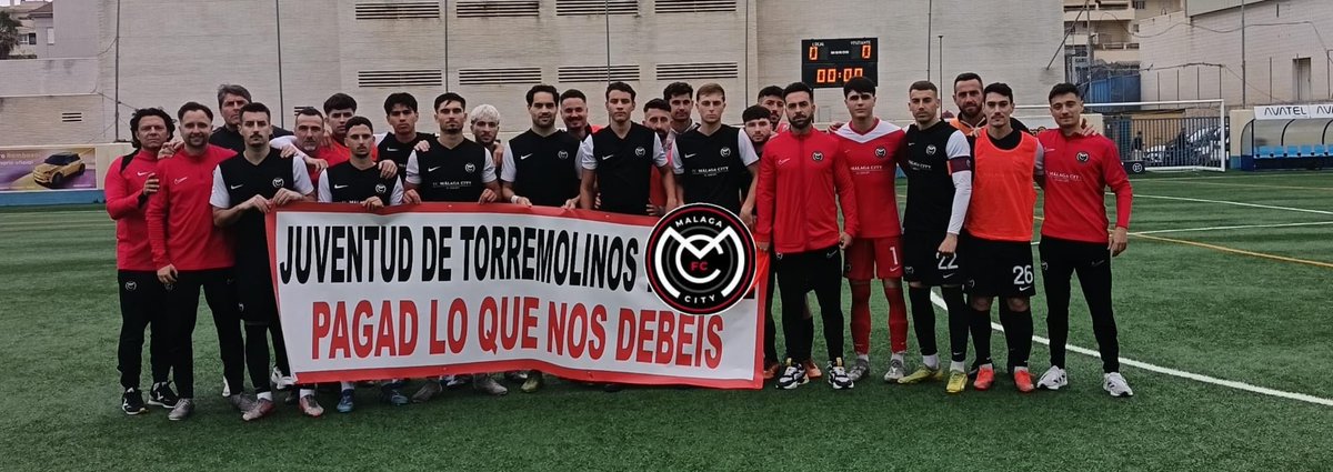 La plantilla y cuerpo técnico siguen luchando xlo q le pertenecen. George desapareció de la pancarta xk llevaron documentos q probaban la culpabilidad del Torremolinos,además abrieron una vía de negociación con <a href="/JTorremolinosCF/">Juventud Torremolinos CF</a> para solucionar el problema, 👉sigue