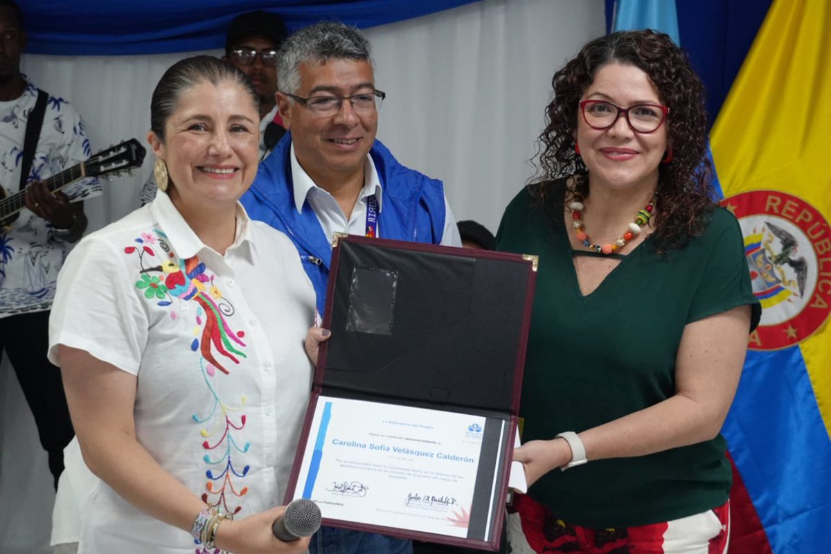 Carolina S. Velásquez-Calderón, Ph.D. (Department of Geography and African American Studies Program), was honored by Colombia’s national human rights office for her leadership in advancing research that supports communities affected by disasters.

Photo: Defensoría del Pueblo