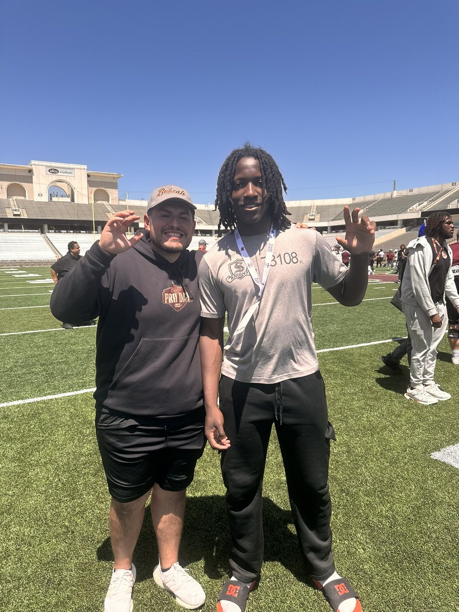 Born2DefendJLR's tweet image. Honored to have had a great visit this past weekend @TXSTATEFOOTBALL Thank you to the Coaches and Staff that provided the opportunity and awesome experience. Wishing the team a great season. @andrewcobus @Marshall_Reggie @_EliteProspects #hardwork #txfootball #grind