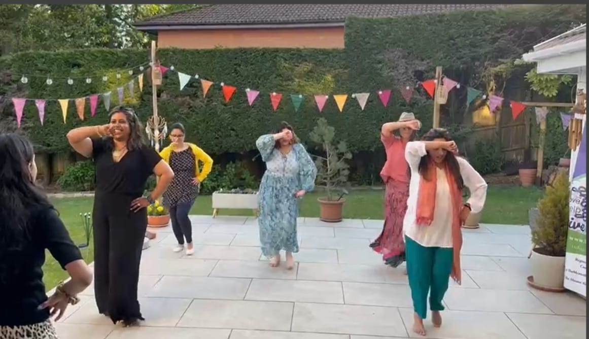 TheMentorRing's tweet image. Our #CreativeDance Workshop was a burst of colour, energy, fun and fitness! Huge thanks to those who joined us to celebrate culture and rhythm #StayActive #BollywoodWorkshop #DanceForHealth #SouthAsianHeritageMonth @SAHM_UK @foundationwales @cardiffcouncil  @WelshGovernment